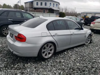 2007 BMW 3 Series 335xi with VIN WBAVD53547AV14739, listed as a Copart auction lot 50058055 with 141,075 mi miles and Clean Title. Bid and sale history available at carsss.com. Image 3.