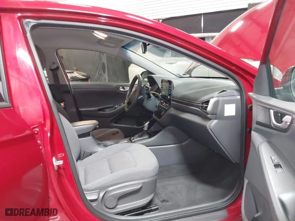2020 Hyundai Ioniq Hybrid Blue with VIN KMHC65LC4LU227764, listed as a IAAI auction lot 41759807 with 54,598 mi miles. Bid and sale history available at carsss.com. Image 5.