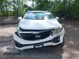 2014 Kia Sportage EX with VIN KNDPCCAC5E7658993, listed as a IAAI auction lot 42679549 with 107,658 mi miles and . Bid and sale history available at DreamBid. Image 6.