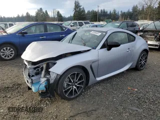 2024 Toyota GR86 with VIN JF1ZNBB19R9760940, listed as a Copart auction lot 83698454 with 36 mi miles and Salvage Title. Bid and sale history available at carsss.com. Image 1.