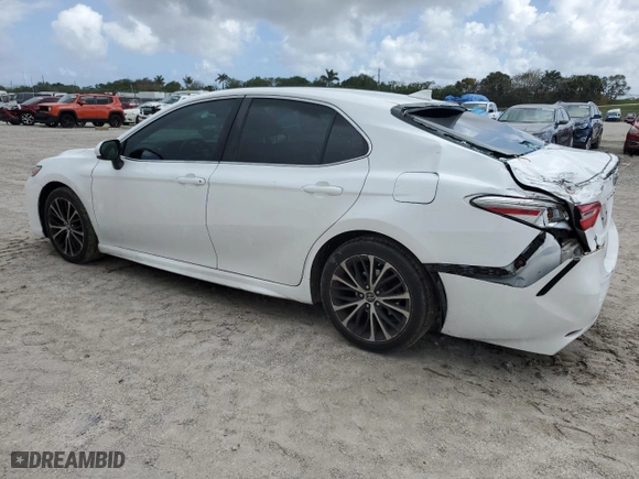 2019 Toyota Camry LE with VIN 4T1B11HK3KU761422, listed as a Copart auction lot 51708685 with 106,497 mi miles and Salvage Title. Bid and sale history available at carsss.com. Image 2.