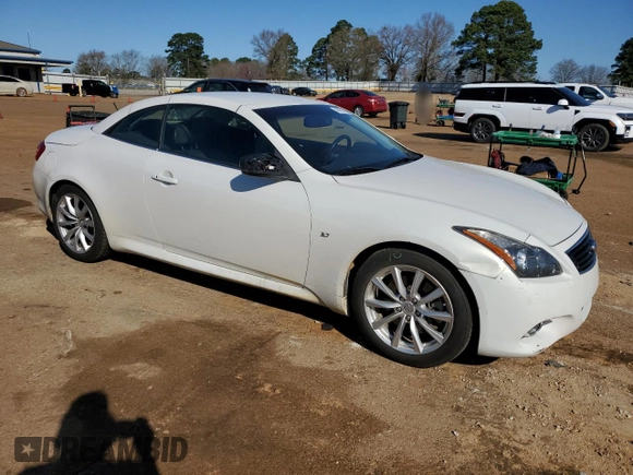 2014 Infiniti Q60 with VIN JN1CV6FE6EM901221, listed as a Copart auction lot 48051285 with 117,304 mi miles and Salvage Title. Bid and sale history available at DreamBid. Image 4.