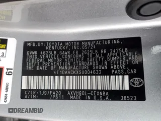 2025 Toyota Camry LE z VIN 4T1DAACKXSU004632, wystawiony jako Copart lot #57882405 z przebiegiem 20 824 mil mil oraz Szkoda całkowita • Salvage title. Historia ofert i sprzedaży dostępna na DreamBid. Obrazek 13.