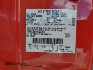 2005 Ford F-150 STX z VIN 1FTRX14WX5NB41790, wystawiony jako Copart lot #56927275 z przebiegiem 104 403 mil mil oraz Szkoda całkowita • Salvage title. Historia ofert i sprzedaży dostępna na DreamBid. Obrazek 12.