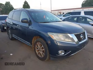 2015 Nissan Pathfinder S with VIN 5N1AR2MN2FC666419, listed as a IAAI auction lot 42737264 with 197,644 mi miles and . Bid and sale history available at DreamBid. Image 1.
