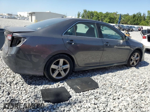 2014 Toyota Camry L with VIN 4T1BF1FK2EU345046, listed as a Copart auction lot 53508825 with 171,310 mi miles and Salvage Title. Bid and sale history available at carsss.com. Image 3.