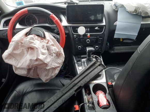 2016 Audi A4 Premium с VIN WAUBFAFL6GN008967, выставлен на аукционе Copart как лот 49188635 с пробегом Не указан миль и Списание • Salvage title. История ставок и продаж доступна на DreamBid. Изображение 8.