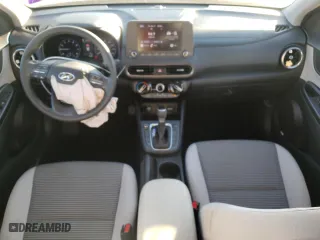 2023 Hyundai Kona SE with VIN KM8K22AB7PU009520, listed as a Copart auction lot 83563934 with 28,561 mi miles and Salvage Title. Bid and sale history available at carsss.com. Image 8.