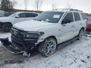 2024 Ford Expedition Limited with VIN 1FMJU2A89REB06337, listed as a IAAI auction lot 41381699 with 3,057 mi miles. Bid and sale history available at carsss.com. Image 6.
