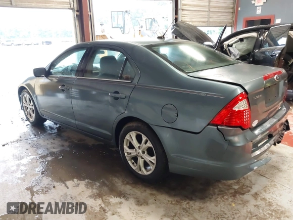 2012 Ford Fusion SE z VIN 3FAHP0HA8CR298495, wystawiony jako IAAI lot #42245859 z przebiegiem 192 979 mil mil oraz . Historia ofert i sprzedaży dostępna na DreamBid. Obrazek 3.