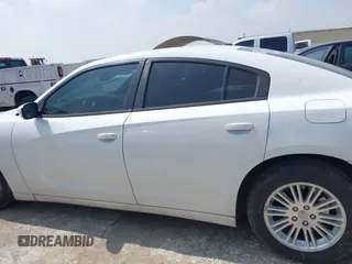 2013 Dodge Charger SXT with VIN 2C3CDXHG0DH664865, listed as a IAAI auction lot 41914053 with 195,211 mi miles. Bid and sale history available at carsss.com. Image 14.