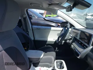 2024 Hyundai Ioniq 5 SEL z VIN KM8KN4DE6RU310727, wystawiony jako IAAI lot #42073602 z przebiegiem 5 966 mil mil oraz . Historia ofert i sprzedaży dostępna na DreamBid. Obrazek 5.