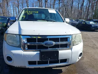 2008 Ford Escape XLS with VIN 1FMCU02Z88KA96033, listed as a IAAI auction lot 41832728 with 272,932 mi miles and . Bid and sale history available at DreamBid. Image 12.