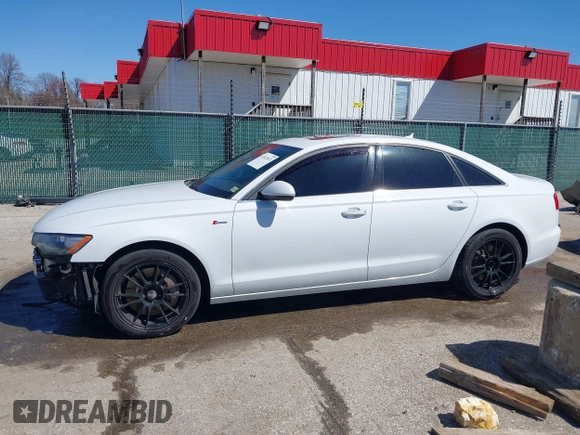 2014 Audi A6 Premium Plus с VIN WAUFGAFCXEN064258, выставлен на аукционе IAAI как лот 41822031 с пробегом 100 714 миль миль и . История ставок и продаж доступна на DreamBid. Изображение 15.