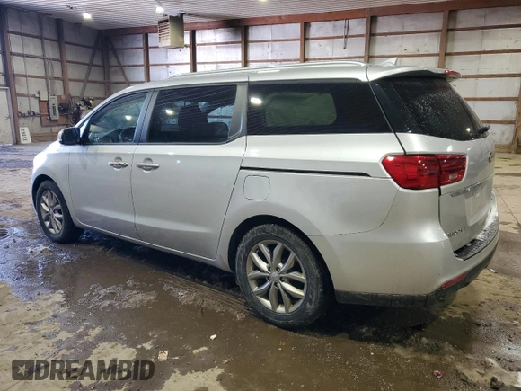 2021 Kia Sedona EX with VIN KNDMB5C17M6671469, listed as a Copart auction lot 89316135 with 41,614 mi miles and Salvage Title. Bid and sale history available at carsss.com. Image 2.