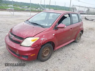 2006 Scion xA z VIN JTKKT604465012257, wystawiony jako IAAI lot #42236079 z przebiegiem 220 209 mil mil oraz . Historia ofert i sprzedaży dostępna na DreamBid. Obrazek 2.