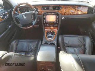 2005 Jaguar XJ VDP with VIN SAJWA82C75SG45094, listed as a Copart auction lot 83891564 with 57,467 mi miles and Salvage Title. Bid and sale history available at carsss.com. Image 8.