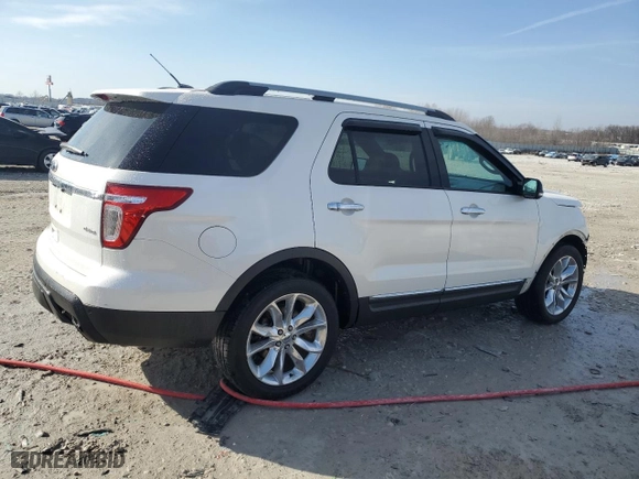 2011 Ford Explorer XLT with VIN 1FMHK8D8XBGA76004, listed as a Copart auction lot 48855645 with 135,683 mi miles. Bid and sale history available at carsss.com. Image 3.