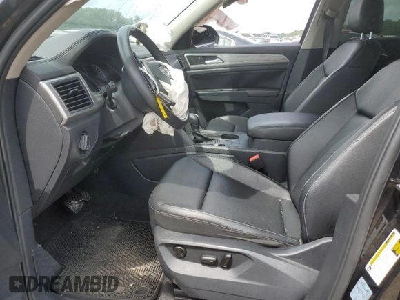 2019 Volkswagen Atlas SE with VIN 1V2DR2CA7KC605849, listed as a Copart auction lot 55557865 with 74,410 mi miles and Salvage title. Bid and sale history available at DreamBid. Image 7.