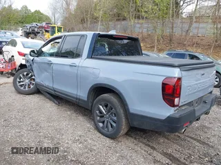 2024 Honda Ridgeline Sport with VIN 5FPYK3F18RB009341, listed as a IAAI auction lot 42159102 with 17,007 mi miles and . Bid and sale history available at DreamBid. Image 3.