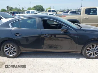 2022 Mazda 3 2.0 with VIN 3MZBPAA72NM307578, listed as a IAAI auction lot 41929168 with 67,326 mi miles and . Bid and sale history available at DreamBid. Image 13.