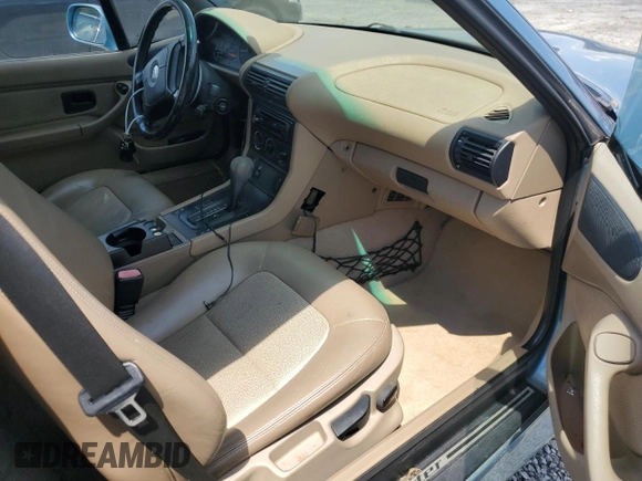 1998 BMW 3 Series 1.9L with VIN 4USCH7327WLD15412, listed as a Copart auction lot 67392774 with 172,454 mi miles and Clean Title. Bid and sale history available at carsss.com. Image 8.