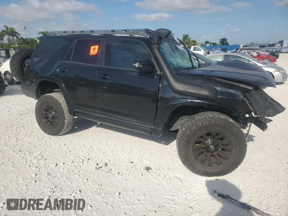2020 Toyota 4Runner SR5 with VIN JTEBU5JRXL5813453, listed as a Copart auction lot 57989315 with Not provided miles and Non repairable. Bid and sale history available at DreamBid. Image 4.