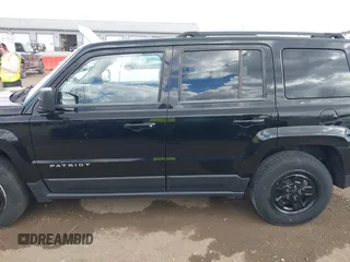2014 Jeep Patriot Sport with VIN 1C4NJPBA4ED844253, listed as a IAAI auction lot 41879323 with 170,551 mi miles and . Bid and sale history available at carsss.com. Image 14.