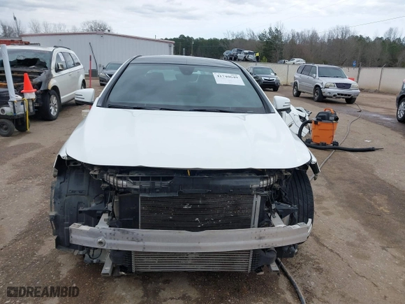 2019 Mercedes-Benz CLA with VIN WDDSJ4EB6KN708160, listed as a IAAI auction lot 41740649 with 128,900 mi miles. Bid and sale history available at carsss.com. Image 6.