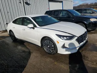 2022 Hyundai Sonata Hybrid SEL with VIN KMHL34JJ2NA038197, listed as a Copart auction lot 41202954 with 53,073 mi miles. Bid and sale history available at carsss.com. Image 4.