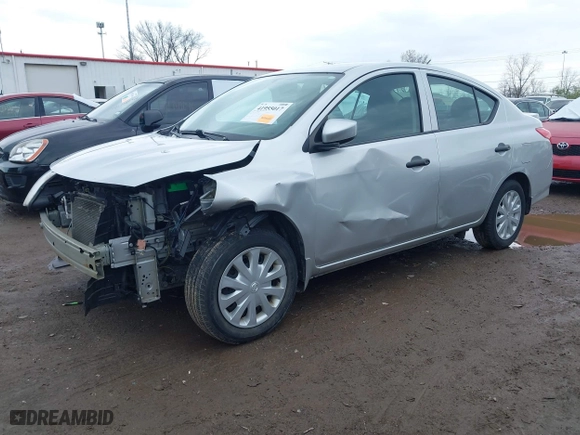 2019 Nissan Versa Sedan SV with VIN 3N1CN7AP1KL815688, listed as a IAAI auction lot 41955017 with 72,151 mi miles. Bid and sale history available at carsss.com. Image 18.