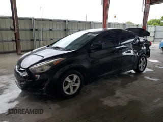 2015 Hyundai Elantra SE z VIN 5NPDH4AE6FH620648, wystawiony jako Copart lot #59402395 z przebiegiem 139 003 mil mil oraz Tytuł czysty. Historia ofert i sprzedaży dostępna na DreamBid. Obrazek 1.