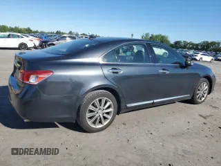 2010 Lexus ES 330 with VIN JTHBK1EG8A2405767, listed as a Copart auction lot 55885585 with 132,719 mi miles and Clean Title. Bid and sale history available at DreamBid. Image 3.