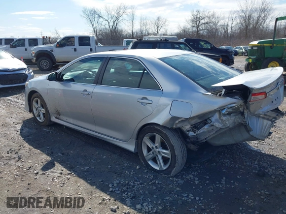 2012 Toyota Camry L with VIN 4T1BF1FK3CU507909, listed as a IAAI auction lot 41884046 with 175,941 mi miles. Bid and sale history available at carsss.com. Image 3.