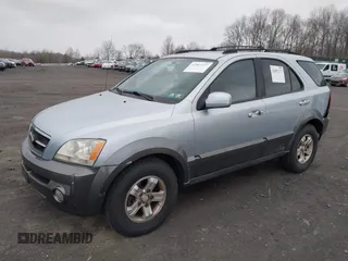 2006 Kia Sorento LX with VIN KNDJD733665644279, listed as a IAAI auction lot 42007277 with 159,395 mi miles and . Bid and sale history available at DreamBid. Image 2.