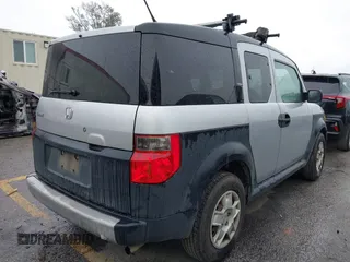 2007 Honda Element LX with VIN 5J6YH17377L015471, listed as a IAAI auction lot 41725815 with 218,931 mi miles and . Bid and sale history available at DreamBid. Image 4.