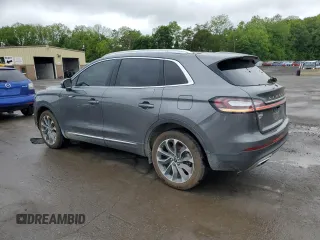 2022 Lincoln Nautilus Reserve z VIN 2LMPJ8K97NBL21898, wystawiony jako Copart lot #56678405 z przebiegiem 34 397 mil mil oraz Szkoda całkowita • Salvage title. Historia ofert i sprzedaży dostępna na DreamBid. Obrazek 2.