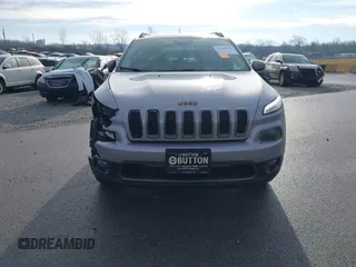 2017 Jeep Cherokee Latitude z VIN 1C4PJMCB0HW509286, wystawiony jako IAAI lot #41382394 z przebiegiem 96 562 mil mil oraz . Historia ofert i sprzedaży dostępna na DreamBid. Obrazek 12.