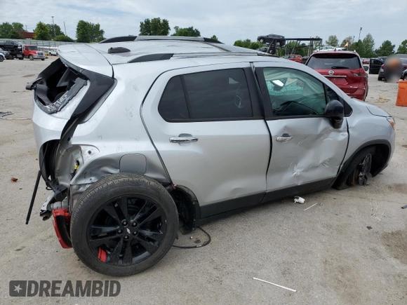 2020 Chevrolet Trax LT with VIN 3GNCJLSB4LL107206, listed as a Copart auction lot 62910035 with 135,480 mi miles and Salvage title. Bid and sale history available at DreamBid. Image 3.