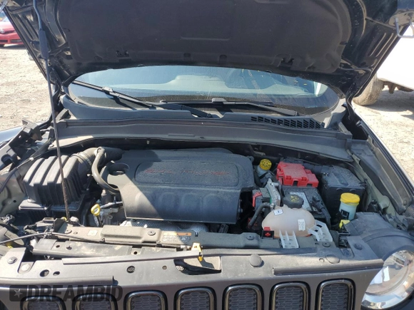 2018 Jeep Renegade Sport with VIN ZACCJBAB3JPH59498, listed as a Copart auction lot 63930325 with 29,723 mi miles and Clean title. Bid and sale history available at DreamBid. Image 12.