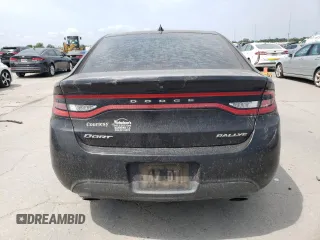 2015 Dodge Dart SXT z VIN 1C3CDFBB0FD330780, wystawiony jako Copart lot #57816875 z przebiegiem Nie podano mil oraz Szkoda całkowita • Salvage title. Historia ofert i sprzedaży dostępna na DreamBid. Obrazek 6.