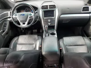 2011 Ford Explorer XLT z VIN 1FMHK8D85BGA03221, wystawiony jako Copart lot #55134665 z przebiegiem 116 381 mil mil oraz Szkoda całkowita • Salvage title. Historia ofert i sprzedaży dostępna na DreamBid. Obrazek 8.