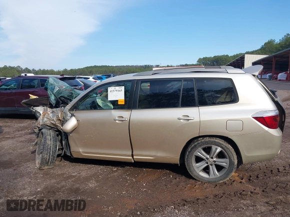 2008 Toyota Highlander Sport z VIN JTEES43A482018122, wystawiony jako IAAI lot #41579165 z przebiegiem Nie podano mil oraz . Historia ofert i sprzedaży dostępna na DreamBid. Obrazek 14.
