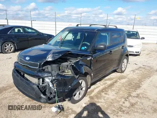 2015 Kia Soul z VIN KNDJN2A21F7126885, wystawiony jako IAAI lot #38411087 z przebiegiem 181 239 mil mil oraz . Historia ofert i sprzedaży dostępna na DreamBid. Obrazek 2.