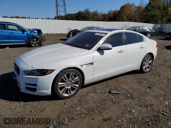 2019 Jaguar XE 25t with VIN SAJAR4FX8KCP52067, listed as a Copart auction lot 76584654 with 82,069 mi miles and Salvage Title. Bid and sale history available at carsss.com. Image 1.