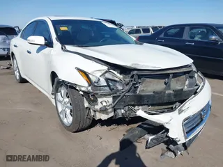 2014 Nissan Maxima 3.5 SV w/Premium Pkg with VIN 1N4AA5AP3EC485644, listed as a IAAI auction lot 41722486 with 136,975 mi miles. Bid and sale history available at carsss.com. Image 6.
