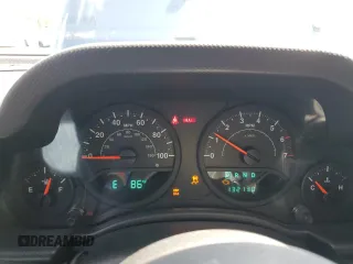 2007 Jeep Wrangler X with VIN 1J4FA24117L170294, listed as a Copart auction lot 64806715 with 132,130 mi miles and Salvage title. Bid and sale history available at DreamBid. Image 9.