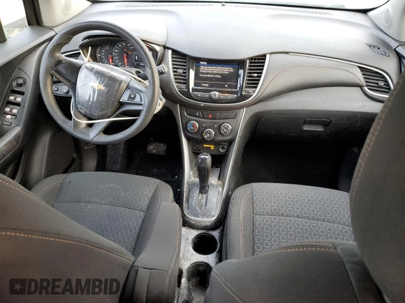 2020 Chevrolet Trax LS with VIN KL7CJKSB3LB321170, listed as a Copart auction lot 41471845 with 237,757 mi miles and Salvage Title. Bid and sale history available at DreamBid. Image 8.