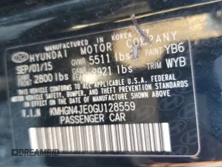 2016 Hyundai Genesis 3.8L with VIN KMHGN4JE0GU128559, listed as a Copart auction lot 70786924 with 84,452 mi miles and Salvage Title. Bid and sale history available at carsss.com. Image 12.