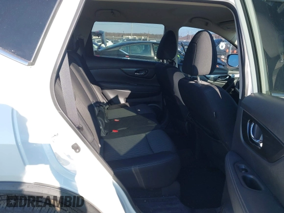 2019 Nissan Rogue SV with VIN KNMAT2MV0KP551083, listed as a IAAI auction lot 41364279 with 38,405 mi miles. Bid and sale history available at carsss.com. Image 8.